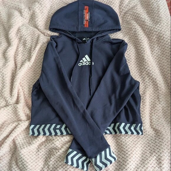 Cropped navy Adidas hoodie - Picture 2 of 3